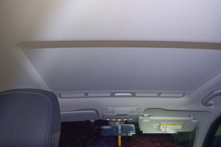 奔驰C级 2020款 改款 C 200 L 时尚型运动版中控内饰22