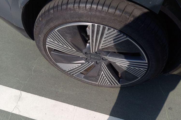 领克08 EM-P 2023款 245km 超长续航Halo车身外观6008