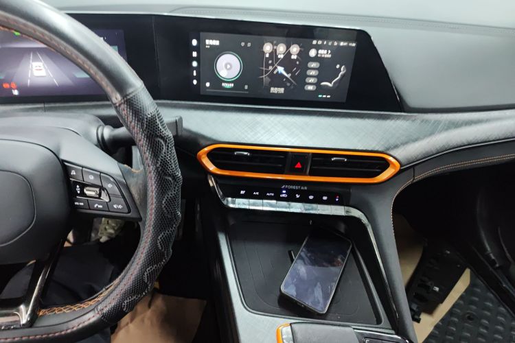 长安UNI-T 2022款 1.5T 运动版 尊贵型局部细节16