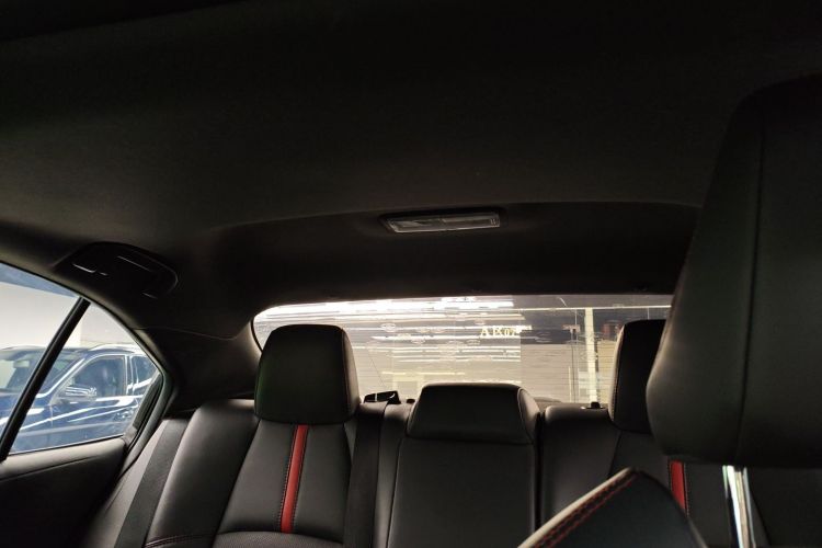 丰田 雷凌 2022款 双擎 1.8H E-CVT运动版中控内饰22