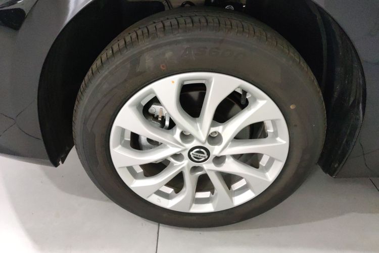 日产 轩逸 2024款 改款二 经典 1.6XE CVT舒适版车身外观6007