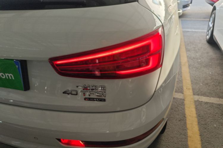 奥迪Q3 2016款 40 TFSI quattro 全时四驱运动型车身外观9