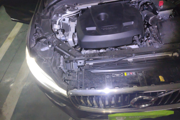 沃尔沃XC60 2021款 T5 四驱智逸豪华版局部细节9006