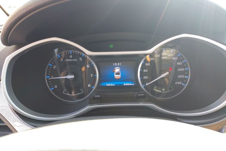 吉利汽车 帝豪 2017款 三厢百万款 1.5L 手动向上版局部细节14