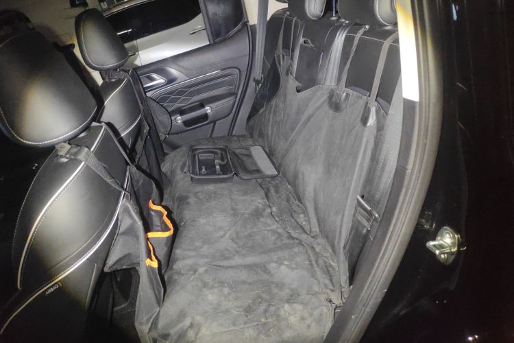 坦克300 2024款 2.0T 穿越者中控内饰21