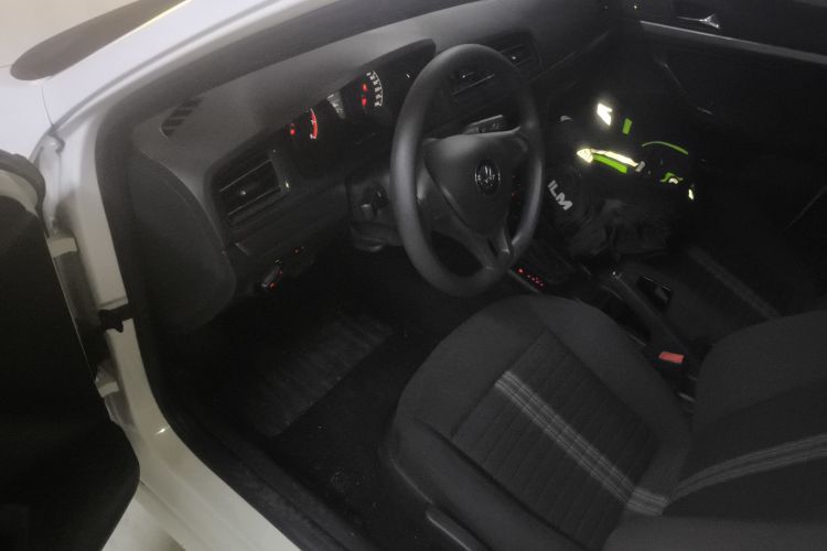 大众 2019款 朗逸启航 1.5L 自动风尚版 国VI中控内饰20