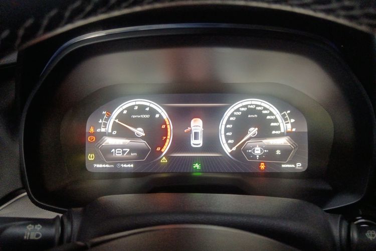 魏牌 VV7 2017款 2.0T 旗舰型局部细节14