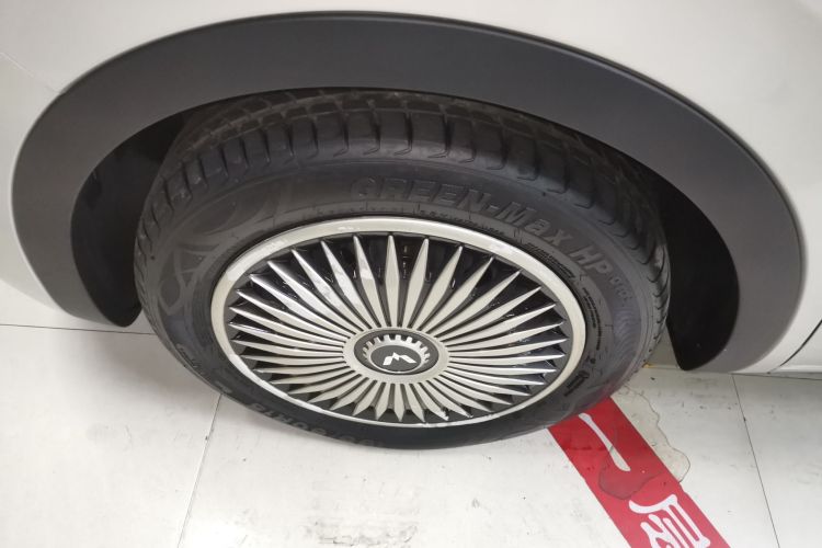 五菱汽车 五菱缤果 2023款 203km 轻享款车身外观6007