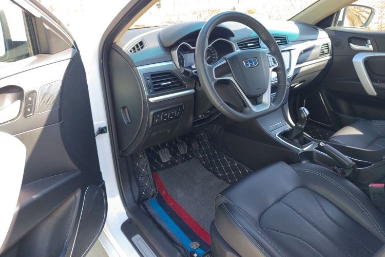 吉利汽车 帝豪 2017款 三厢百万款 1.5L 手动向上版中控内饰7003