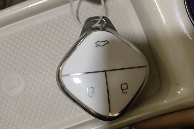 五菱汽车 五菱缤果 2025款 333km 悦享款中控内饰11