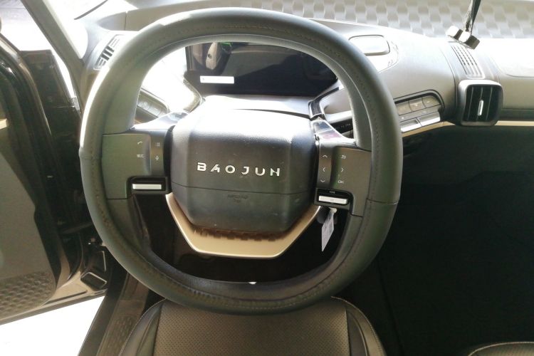 宝骏KiWi EV 2022款 设计师轻享版 磷酸铁锂中控内饰13