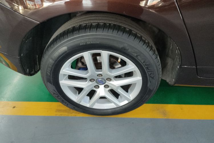 沃尔沃XC60 2017款 T5 AWD 智进版车身外观6006