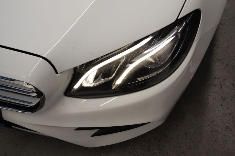 奔驰E级 2019款 E 300 L 运动豪华型局部细节36