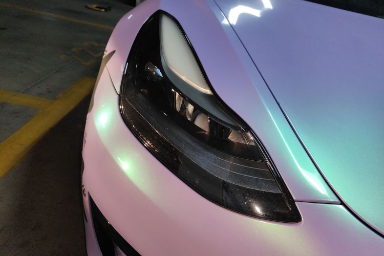 特斯拉 Model 3 2022款 后轮驱动版车身外观8