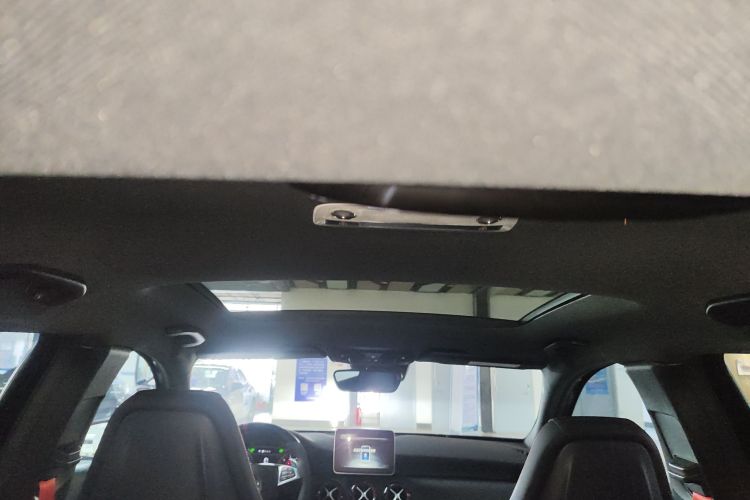 奔驰A级AMG(进口) 2017款 AMG A 45 4MATIC局部细节22