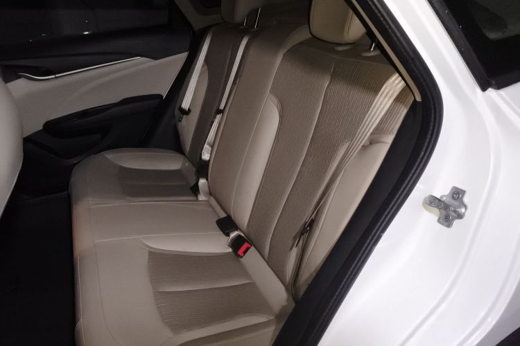 别克 英朗 2016款 15N 自动精英型中控内饰7004