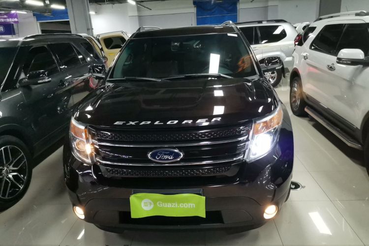 福特 探险者(进口) 2013款 3.5L 尊享型车身外观2