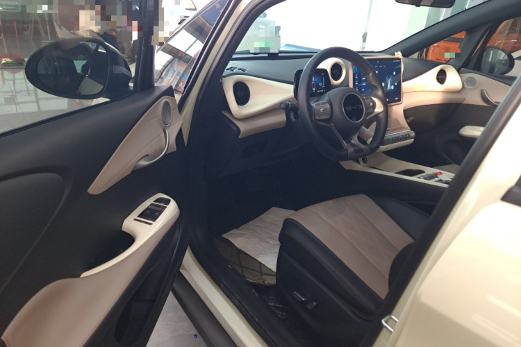 比亚迪 海豚 2023款 420km 时尚版中控内饰20