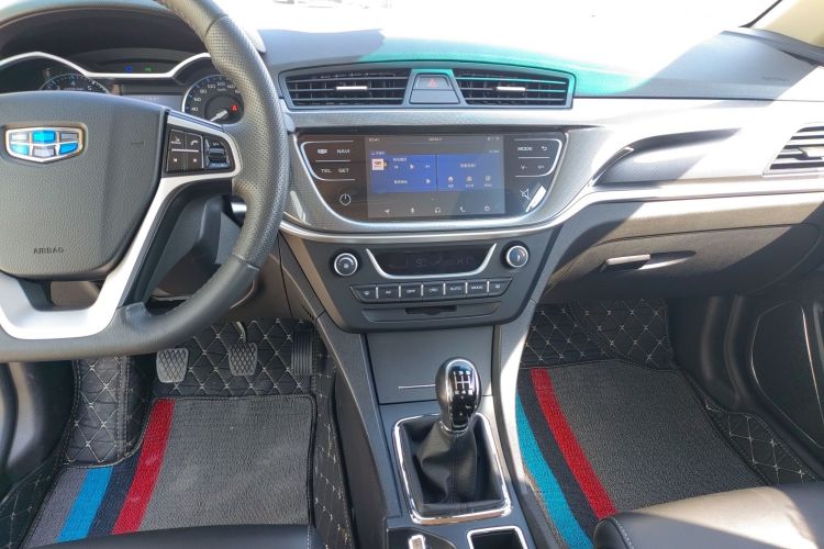 吉利汽车 帝豪 2017款 三厢百万款 1.5L 手动向上版局部细节16