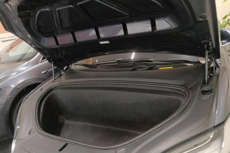 特斯拉 Model X 2019款 长续航版局部细节24