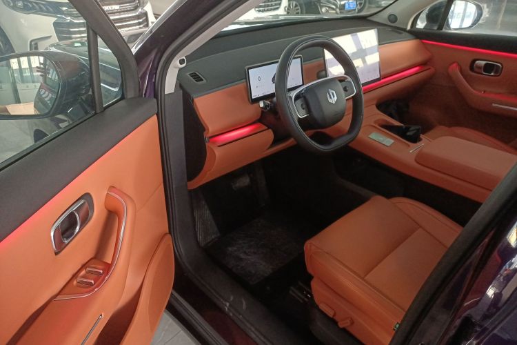 零跑汽车 零跑C16 2024款 增程 200激光雷达版中控内饰7003