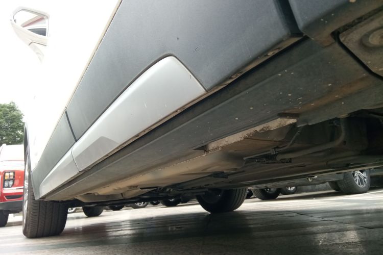 凯迪拉克XT4 2018款 28T 两驱领先型局部细节9002