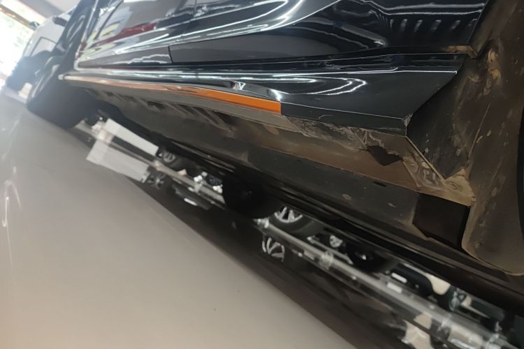 长安UNI-T 2022款 1.5T 运动版 尊贵型局部细节9002