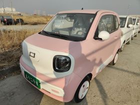 奔腾小马 2026款 222km 萌趣马