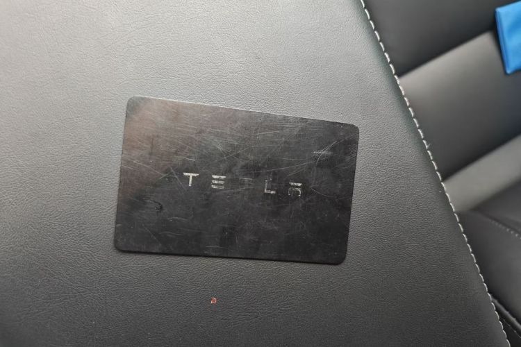 特斯拉 Model 3 2021款 标准续航后驱升级版中控内饰11