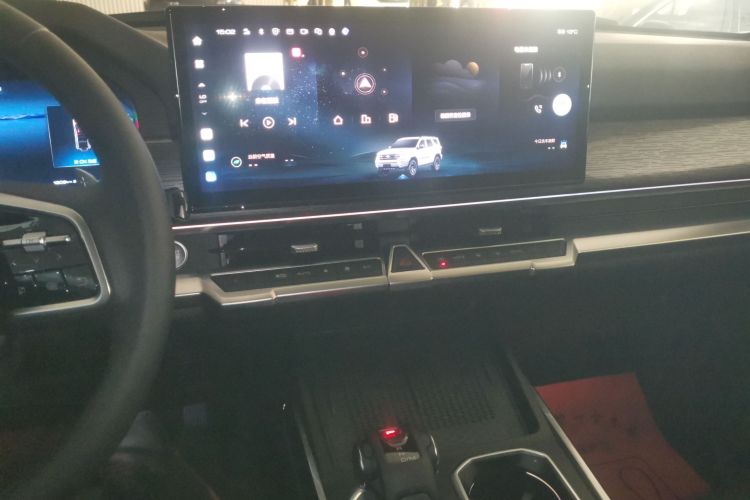 坦克400 2025款 2.0T 汽油版中控内饰16