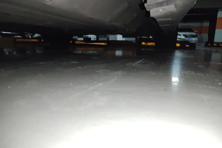 福特 蒙迪欧 2013款 2.0L GTDi240旗舰型局部细节9004