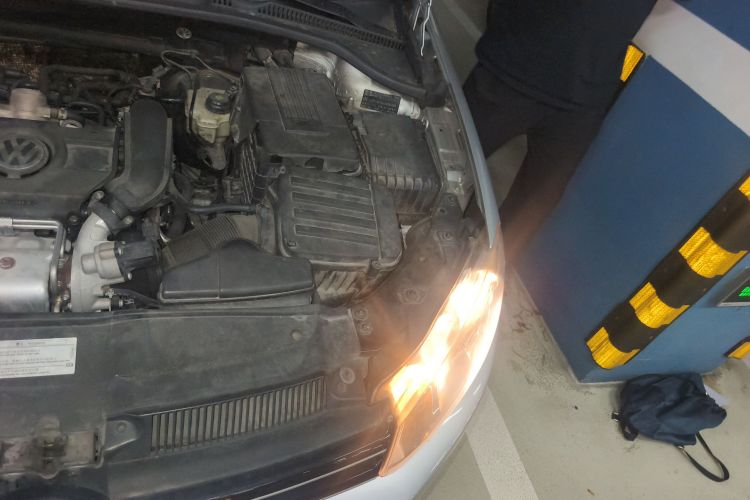 大众 高尔夫 2012款 1.4TSI 自动豪华型局部细节9007