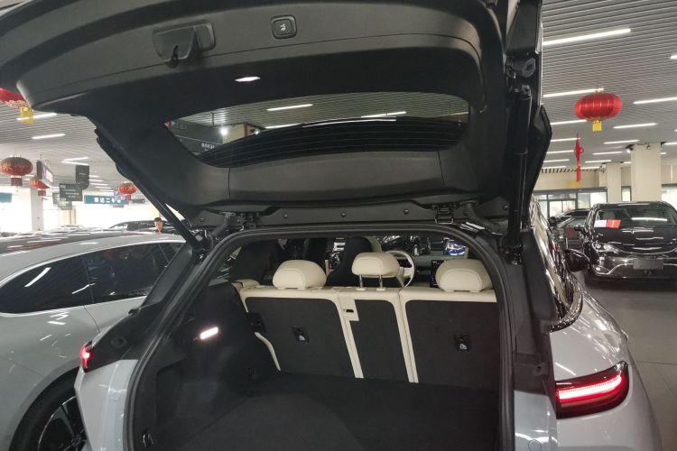 蔚来ES6 2024款 75kWh机舱底盘23