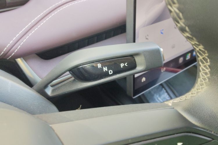 小米汽车 小米SU7 2024款 四驱超长续航高阶智驾Max版中控内饰18