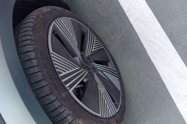 领克08 EM-P 2023款 245km 超长续航Halo车身外观6007