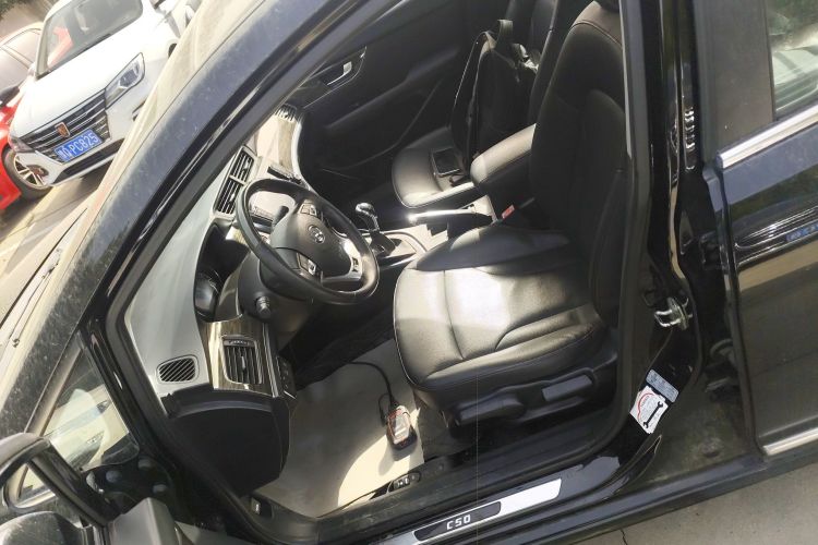 长城C50 2014款 升级版 1.5T 手动精英型中控内饰19