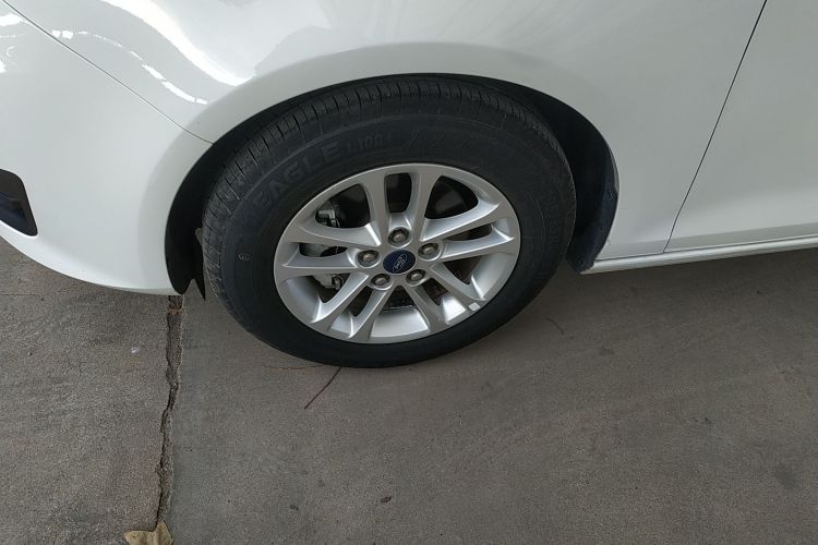 福特 福睿斯 2019款 改款 1.5L 自动质享型（胎压监测） 国VI车身外观6001