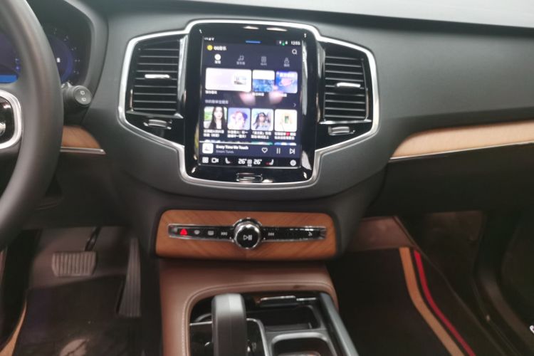 沃尔沃XC90 2023款 B6 智逸豪华版 7座局部细节16