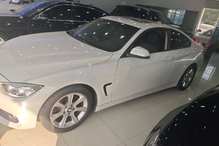 宝马4系 2014款 420i 时尚型车身外观6003