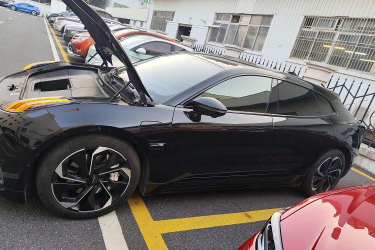 极氪001 2023款 YOU版 100kWh车身外观6003