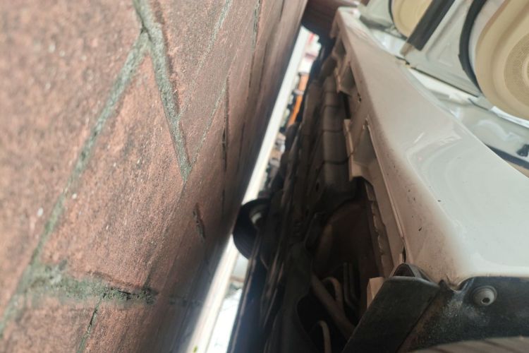 雷克萨斯ES 2013款 300h 精英版局部细节9002