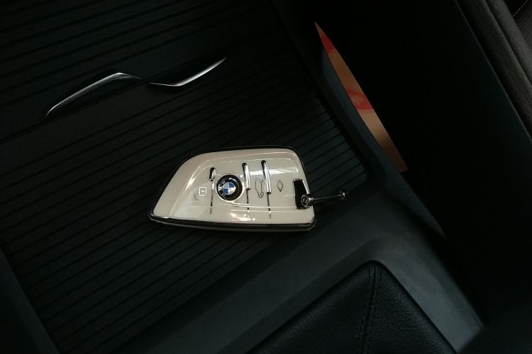 宝马X1 2022款 sDrive25Li 领先型中控内饰11