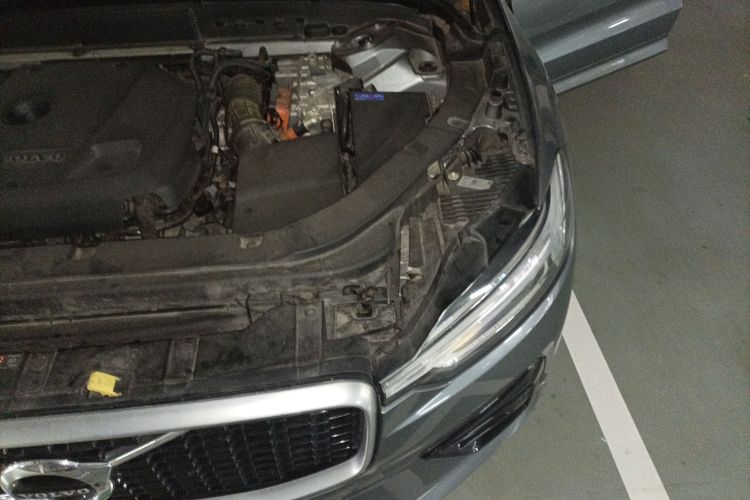 沃尔沃XC60新能源 2019款 T8 E驱混动 智雅运动版 国VI局部细节9007