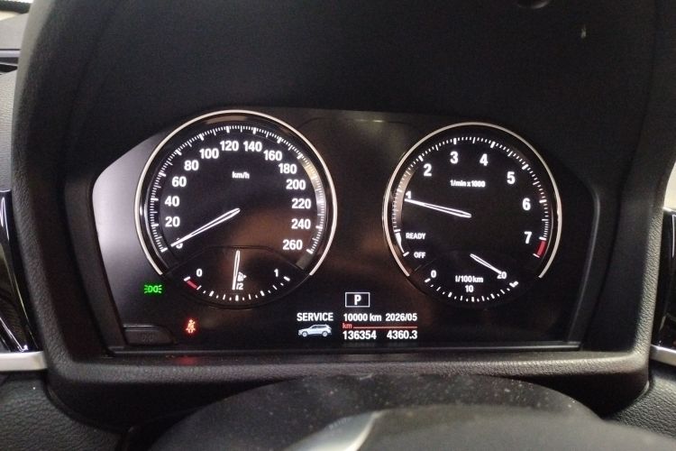 宝马X1 2020款 sDrive20Li 时尚型中控内饰14