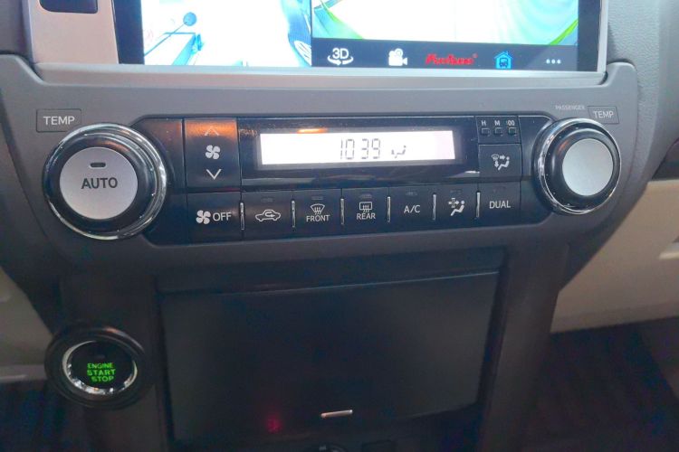 丰田 普拉多 2016款 3.5L 自动TX-L局部细节16