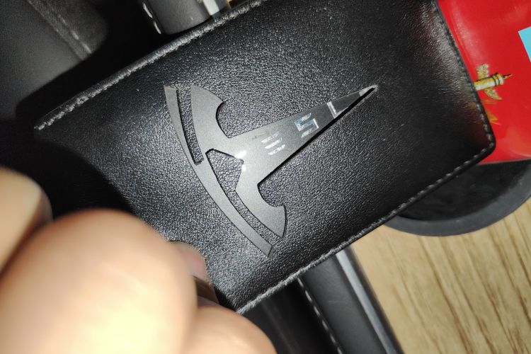 特斯拉 Model 3 2022款 后轮驱动版中控内饰11