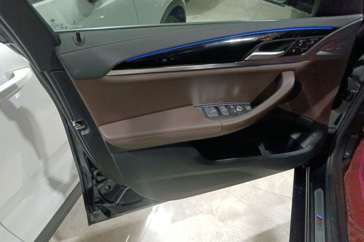 宝马X3 2021款 改款 xDrive25i M运动套装中控内饰7007