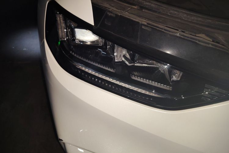 魏牌 VV5 2021款 1.5T 两驱智先锋车身外观6006