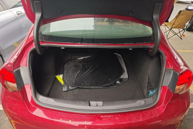 别克 君威 2017款 20T 精英型局部细节23