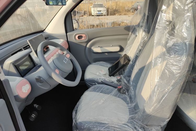 奔腾小马 2026款 222km 萌趣马中控内饰19